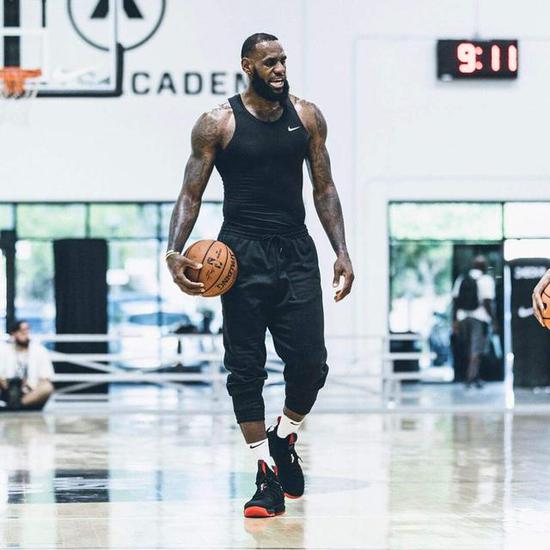 关键瞬间解 关键瞬间解